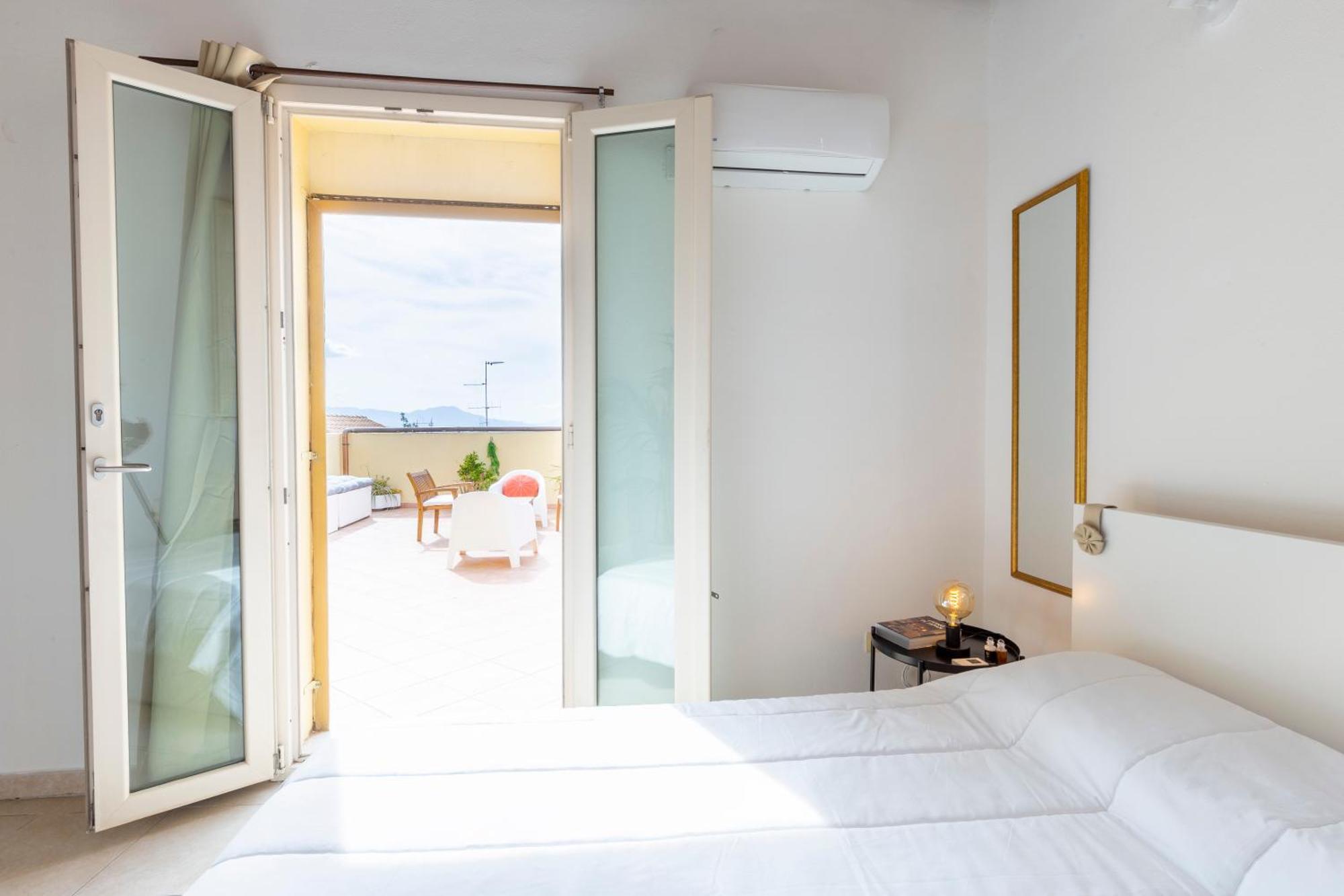 Apartmán Castello Attic Sunset Terrace Cagliari Exteriér fotografie